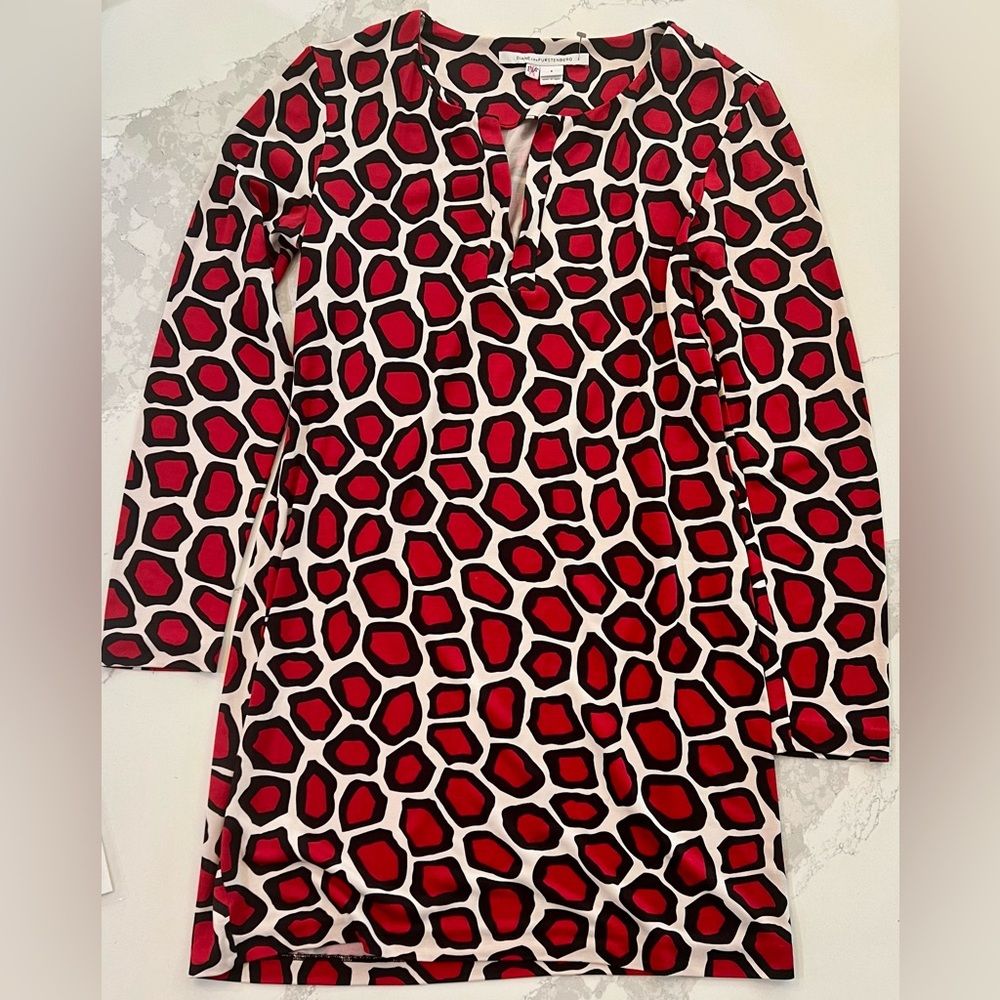 Diane Von Furstenberg Red White And Black Pattern Shift Dress Women Size 4